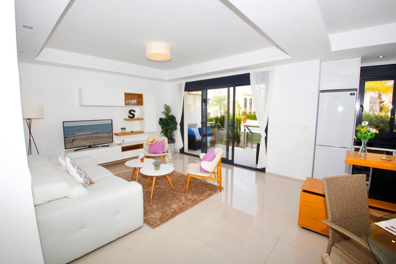 Fantastic Home With Ac, Pool And Bbq Rojales Eksteriør bilde