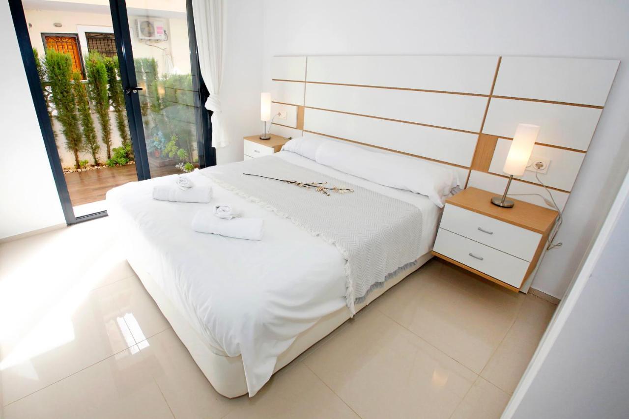 Fantastic Home With Ac, Pool And Bbq Rojales Eksteriør bilde
