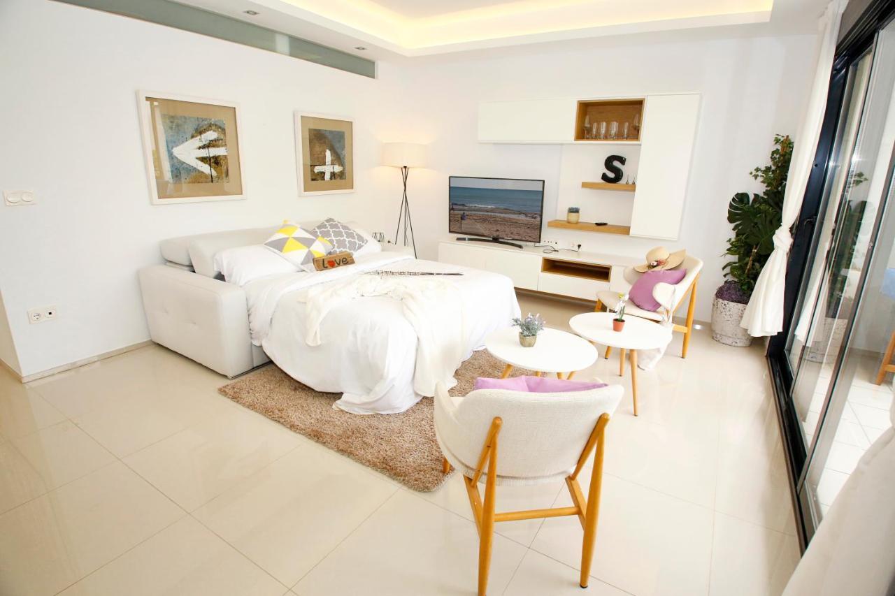 Fantastic Home With Ac, Pool And Bbq Rojales Eksteriør bilde